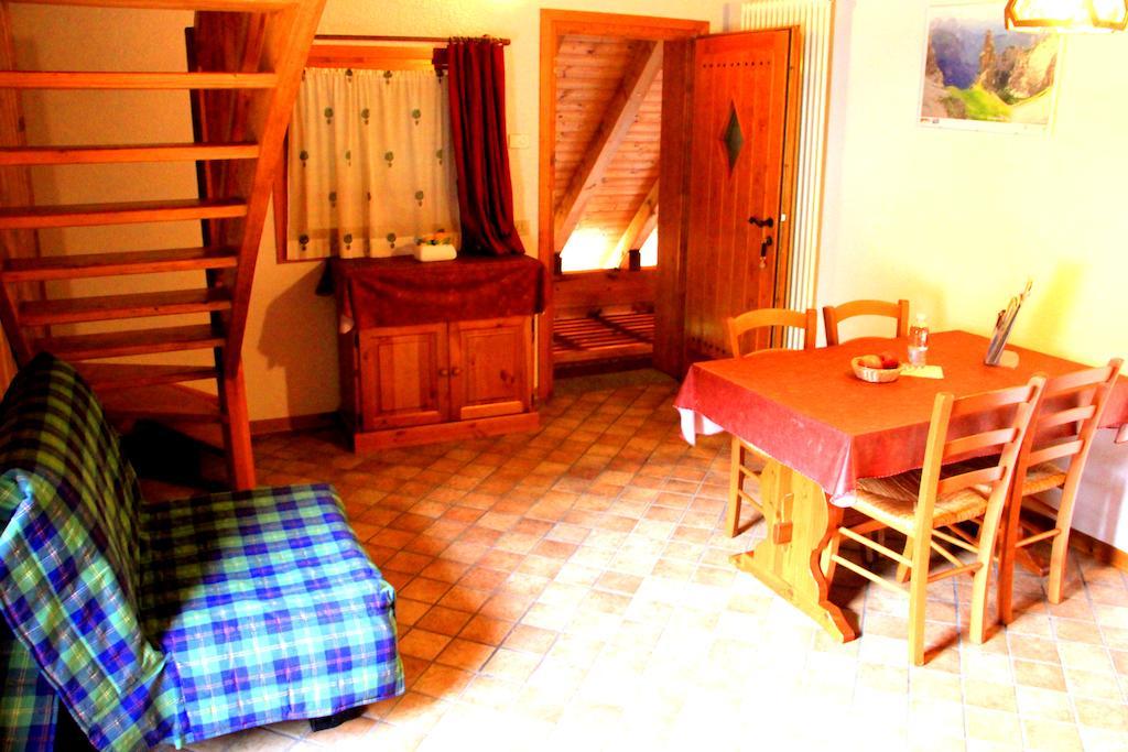 Agriturismo Pian Dei Tass Barcis Δωμάτιο φωτογραφία